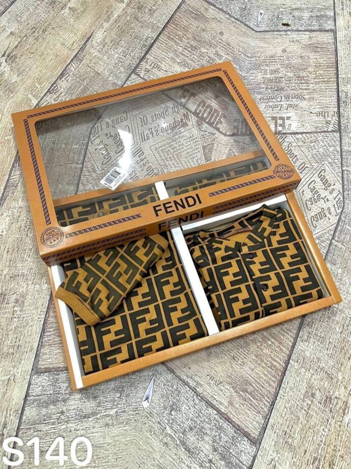 ⁦Coffret Naissance Fendi⁩ - الصورة ⁦2⁩